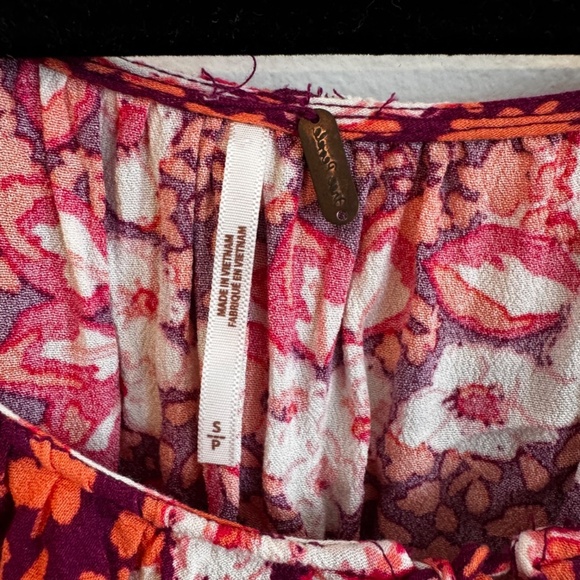 Free People Sweet Memories Pink Floral Ruffled Peplum Top - Picture 4 of 8